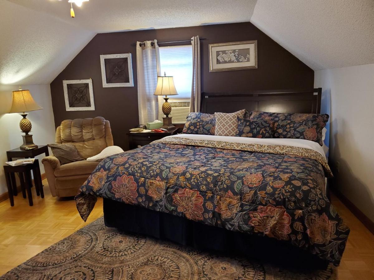 Blue Ridge Manor 3*